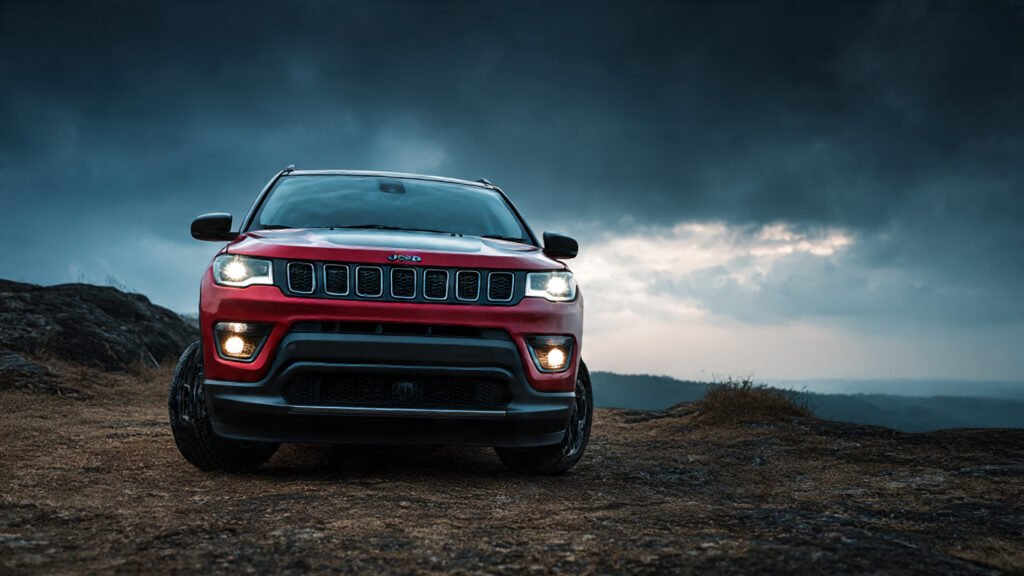 The new Jeep Compass 2025 features an elevated stance and modern styling.