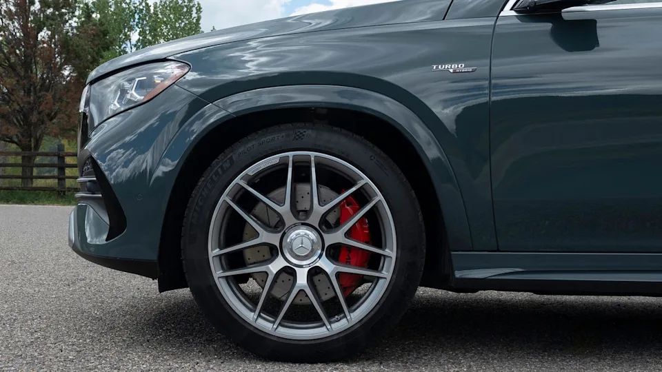2027 Mercedes-AMG GLE 53, GLE 53 hybrid, plug-in hybrid SUV, first drive, AMG, luxury SUV, BMW X5 xDrive50e, US car news