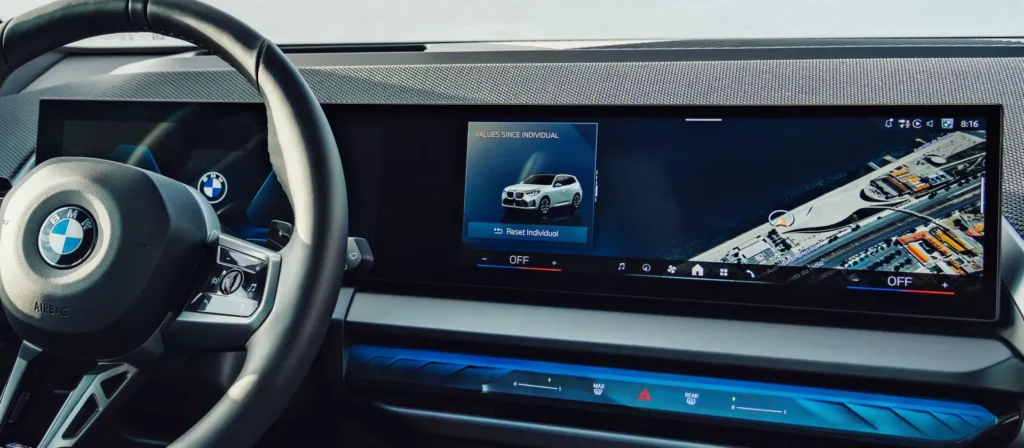 Curved-Display_bmw-x3