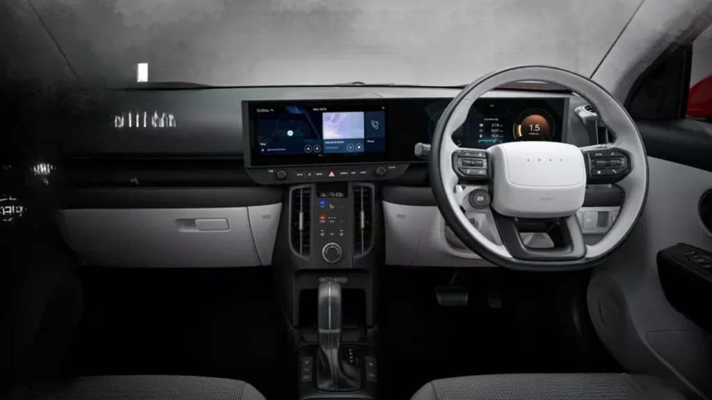 Hyundai Bayon interior, Hyundai Bayon features, Hyundai Bayon dashboard, Hyundai Bayon touchscreen, Hyundai Bayon sunroof, Hyundai Bayon Bose, Hyundai Bayon ventilated seats, Hyundai i20 interior, Hyundai Bayon dual screen